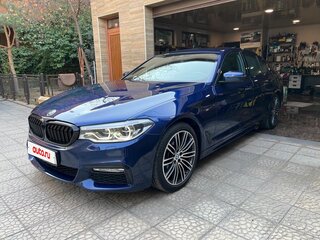 2017 BMW 5 серии 520d xDrive VII (G30/G31/G38), синий, 3900000 рублей, вид 1