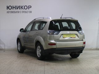 2008 Mitsubishi Outlander II, бежевый, 899000 рублей, вид 4