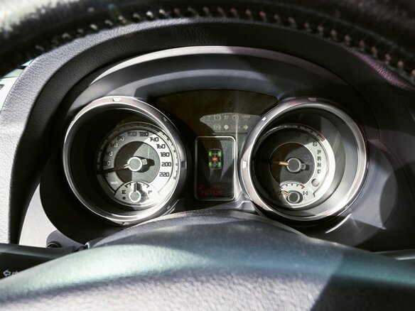 2014 Mitsubishi Pajero IV Рестайлинг 1, белый, 2075000 рублей - вид 8