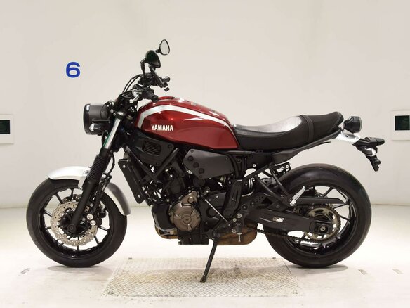 2018 Yamaha XSR700, красный, 555000 рублей