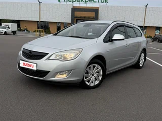 2011 Opel Astra J, серебристый, 560000 рублей, вид 1