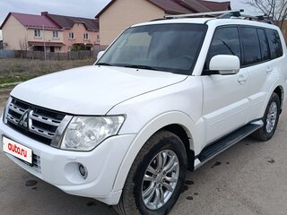 2012 Mitsubishi Pajero IV Рестайлинг 1, белый, 1900000 рублей, вид 4