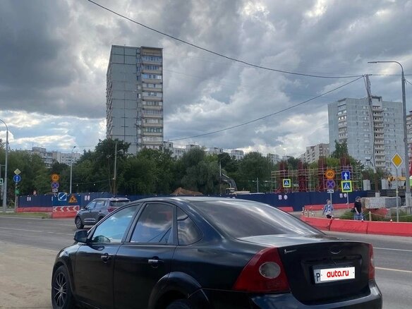 2009 Ford Focus II Рестайлинг, чёрный - вид 2