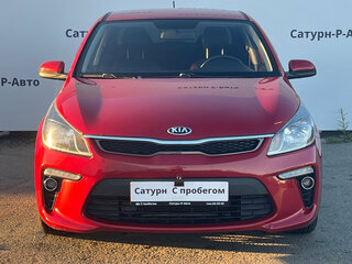2020 Kia Rio IV, красный, 1625000 рублей, вид 2