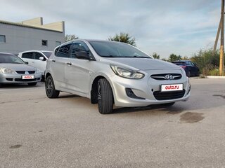 2012 Hyundai Solaris I, серебристый, 490000 рублей, вид 2