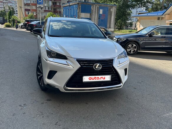 2019 Lexus NX 200 I Рестайлинг, белый, 2790000 рублей - вид 17