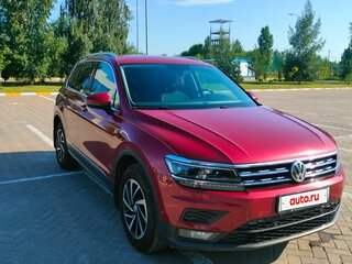 2018 Volkswagen Tiguan II, красный, 2000000 рублей, вид 2