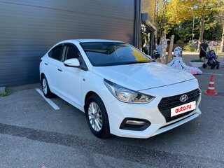 2018 Hyundai Solaris II, белый, 1100000 рублей, вид 1