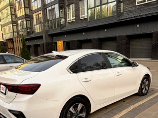 2019 Kia Cerato IV, белый, 1849000 рублей, вид 2