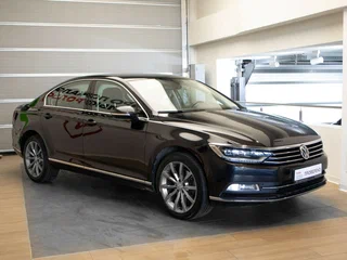 2018 Volkswagen Passat B8, чёрный, 2335000 рублей, вид 3
