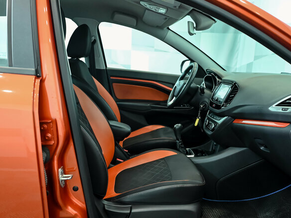 2019 Lada (ВАЗ) Vesta SW Cross I, оранжевый - вид 11