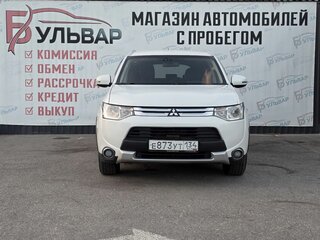 2014 Mitsubishi Outlander III, белый, 1298000 рублей, вид 2