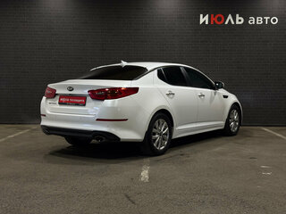 2015 Kia Optima III Рестайлинг, белый, 1600000 рублей, вид 5