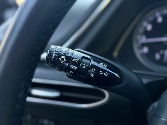 2020 Hyundai Sonata VIII (DN8), серебристый, 2215000 рублей - вид 25