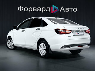 2024 Lada (ВАЗ) Vesta I Рестайлинг (NG), белый, 1299000 рублей, вид 5