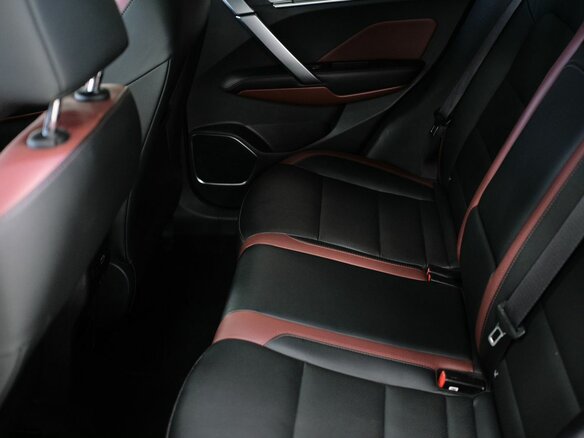 2021 Geely Coolray I, синий, 1576000 рублей - вид 26