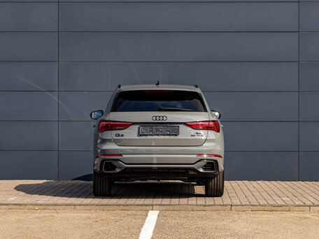 2025 Audi Q3 45 TFSI II (F3), серый, 3535000 рублей, вид 5