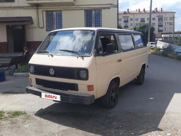1982 Volkswagen Transporter T3, бежевый, 210000 рублей