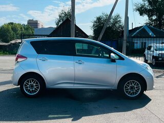 2014 Toyota Ractis II, серый, 1099000 рублей, вид 5