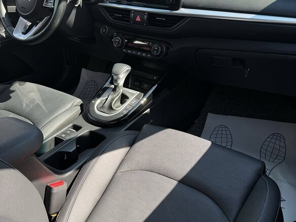 2023 Kia K3 II (China Market) Рестайлинг, белый, 1780000 рублей - вид 10
