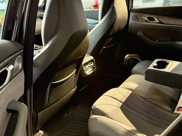 2026 Geely Galaxy M7, чёрный, 3599000 рублей - вид 26