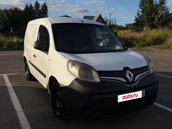 2014 Renault Kangoo II Рестайлинг, белый, 680000 рублей - вид 1
