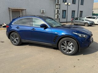 2016 Infiniti QX70, синий, 2000000 рублей, вид 4