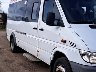 2016 Mercedes-Benz Sprinter Classic, белый, 1650000 рублей, вид 3