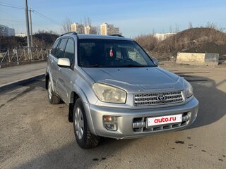 2000 Toyota RAV4 II (XA20), серебристый, 680000 рублей, вид 3