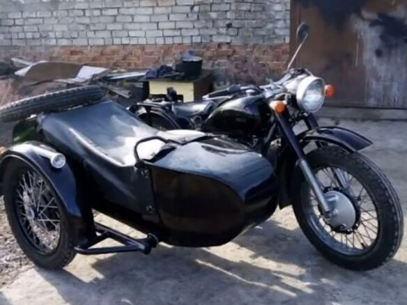 1957 Урал M-72, чёрный, 270000 рублей