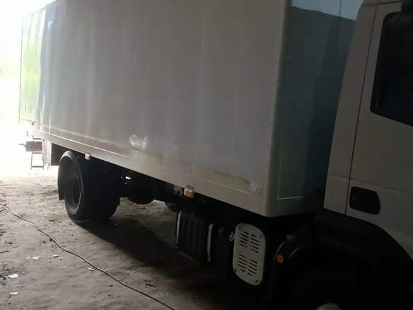2012 Iveco EuroCargo, белый, 1800000 рублей - вид 2