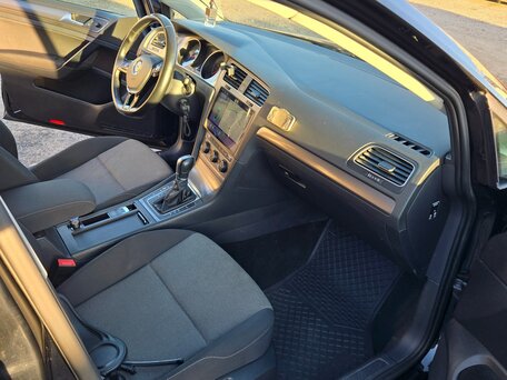 2014 Volkswagen Golf VII, чёрный, 1550000 рублей, вид 5