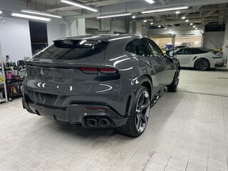 2026 Ferrari Purosangue, серый, 70900000 рублей, вид 4