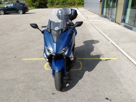 2018 Yamaha TMAX, синий, 760000 рублей, вид 3