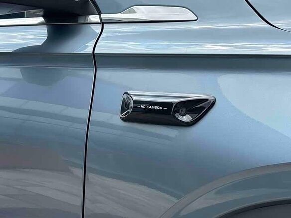 2026 Geely Monjaro (Xingyue L) I Рестайлинг 2 (China Market), синий, 5140000 рублей - вид 19