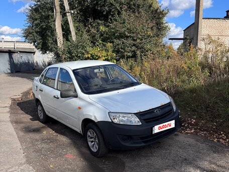 2012 Lada (ВАЗ) Granta I, белый, 260000 рублей, вид 2