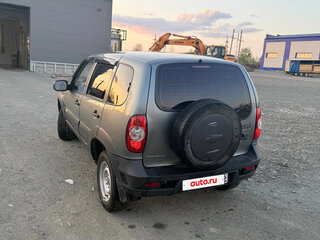 2011 Chevrolet Niva I Рестайлинг, серый, 620000 рублей, вид 4