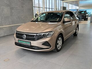2021 Volkswagen Polo VI, коричневый, 1649000 рублей, вид 3