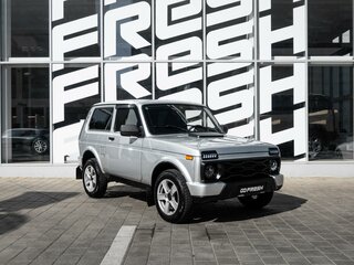 2018 Lada (ВАЗ) 2121 (4x4) Urban I Рестайлинг, серебристый, 630000 рублей, вид 1