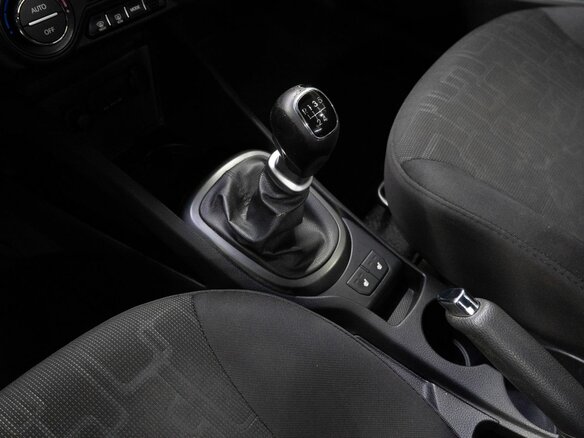 2013 Kia Rio 5-speed III, серебристый, 829000 рублей - вид 9