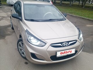 2012 Hyundai Solaris I, бежевый, 840000 рублей, вид 2