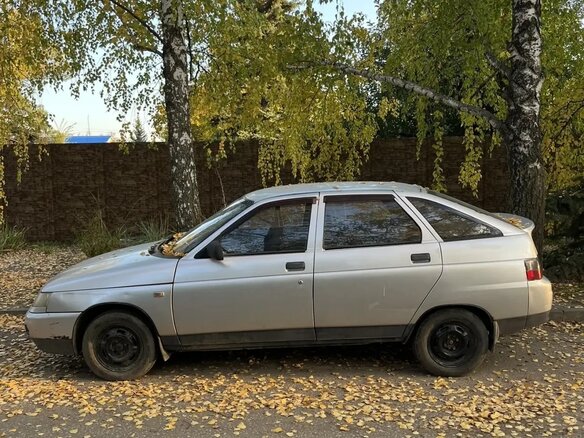 2001 Lada (ВАЗ) 2112, серебристый, 80000 рублей - вид 5