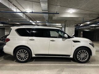 2015 Infiniti QX80 I Рестайлинг, белый, 3600000 рублей, вид 3