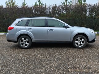 2011 Subaru Outback IV, серый, 1650000 рублей, вид 2