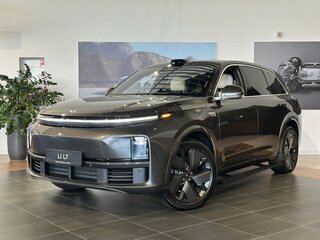2025 Li Auto (Lixiang) L7 52.3 kWh I Рестайлинг, серый, 10590000 рублей, вид 1