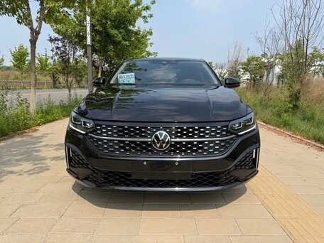 2023 Volkswagen Lavida III Рестайлинг, чёрный, 1590000 рублей, вид 2