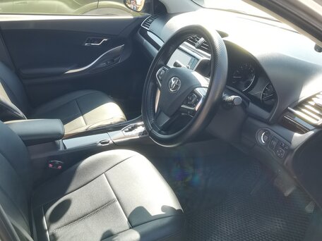 2018 Toyota Premio II (T26) Рестайлинг 2, серый, 1650000 рублей, вид 4