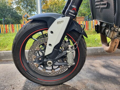 2014 Ducati Hypermotard, красный, 595000 рублей, вид 5