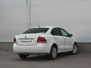 2012 Volkswagen Polo V, белый, 415000 рублей, вид 2