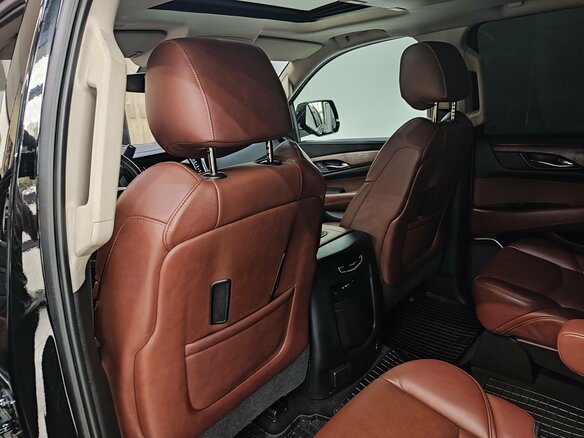 2016 Cadillac Escalade IV, чёрный, 4000000 рублей - вид 18